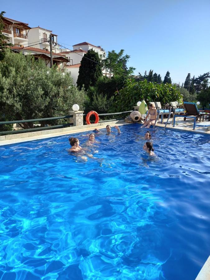 Villa Rena Batsi  Exterior photo