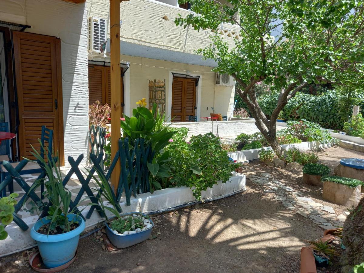 Villa Rena Batsi  Exterior photo