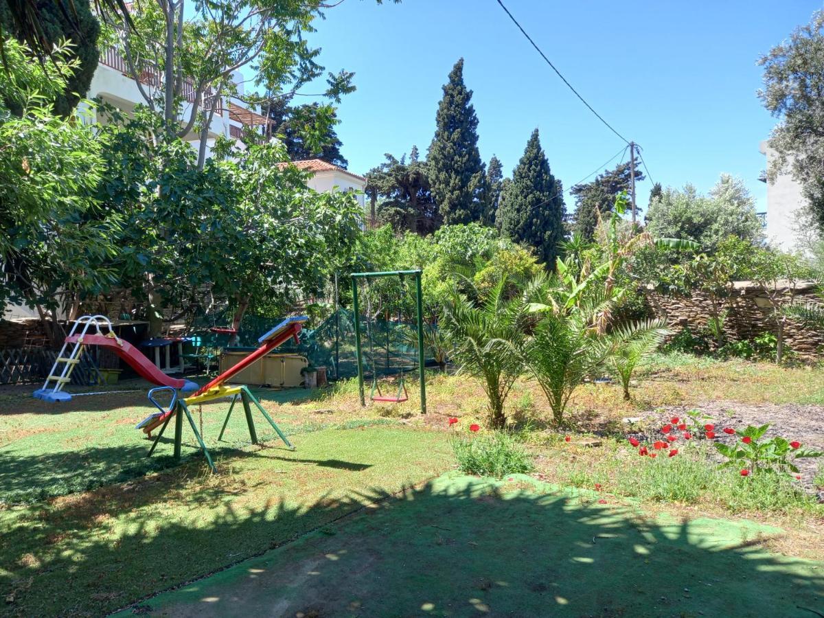Villa Rena Batsi  Exterior photo