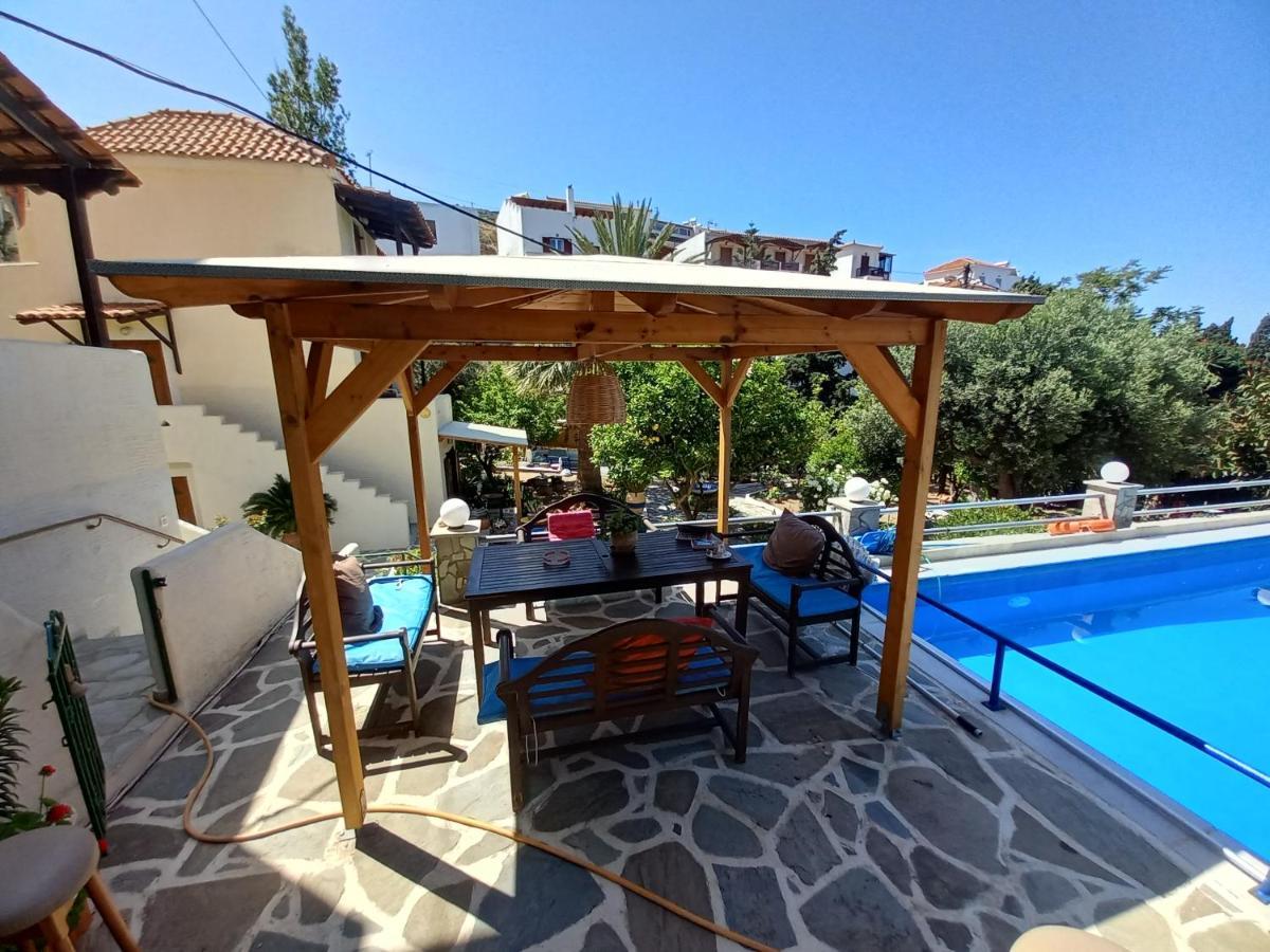 Villa Rena Batsi  Exterior photo