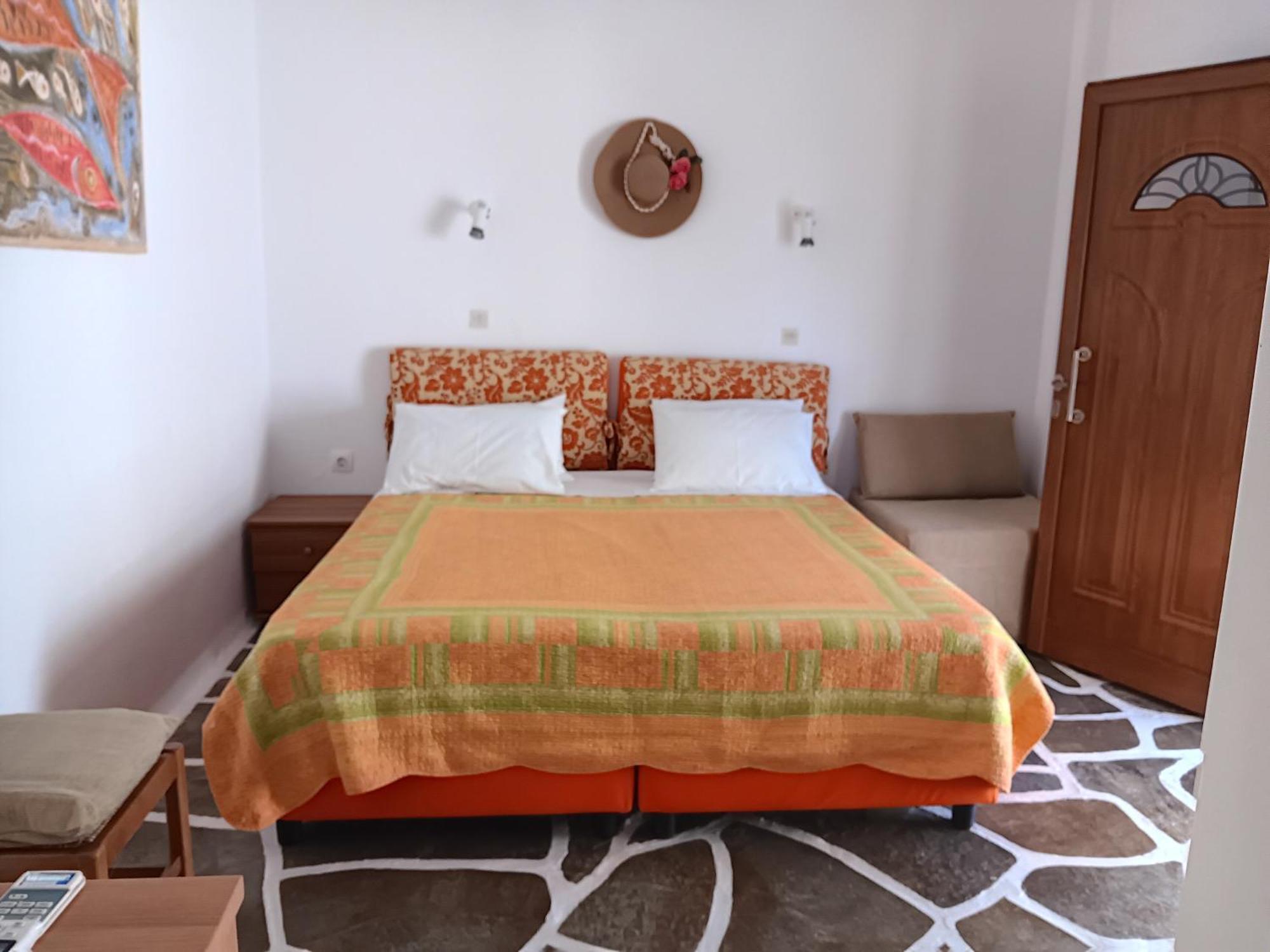 Villa Rena Batsi  Room photo