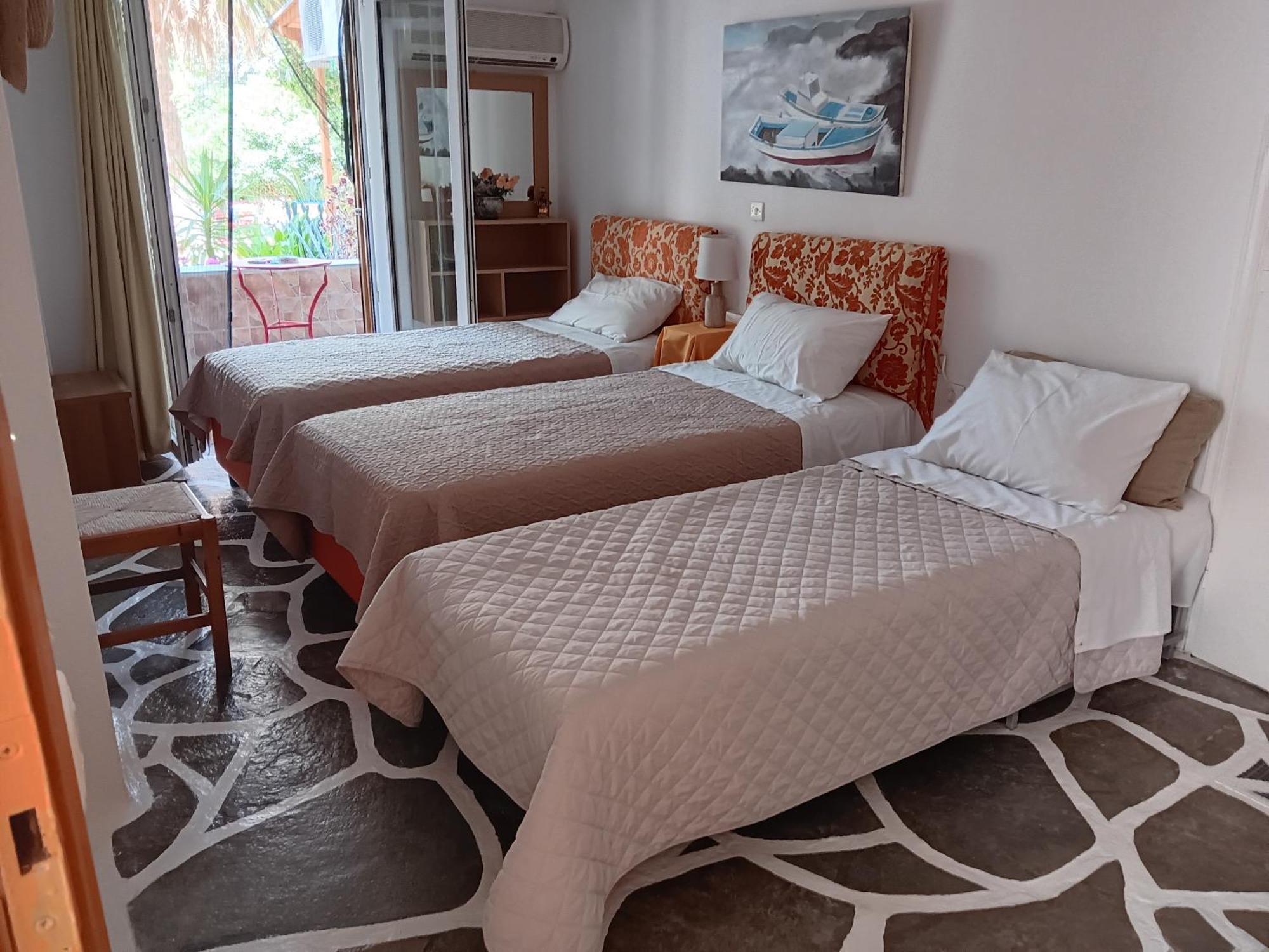 Villa Rena Batsi  Room photo